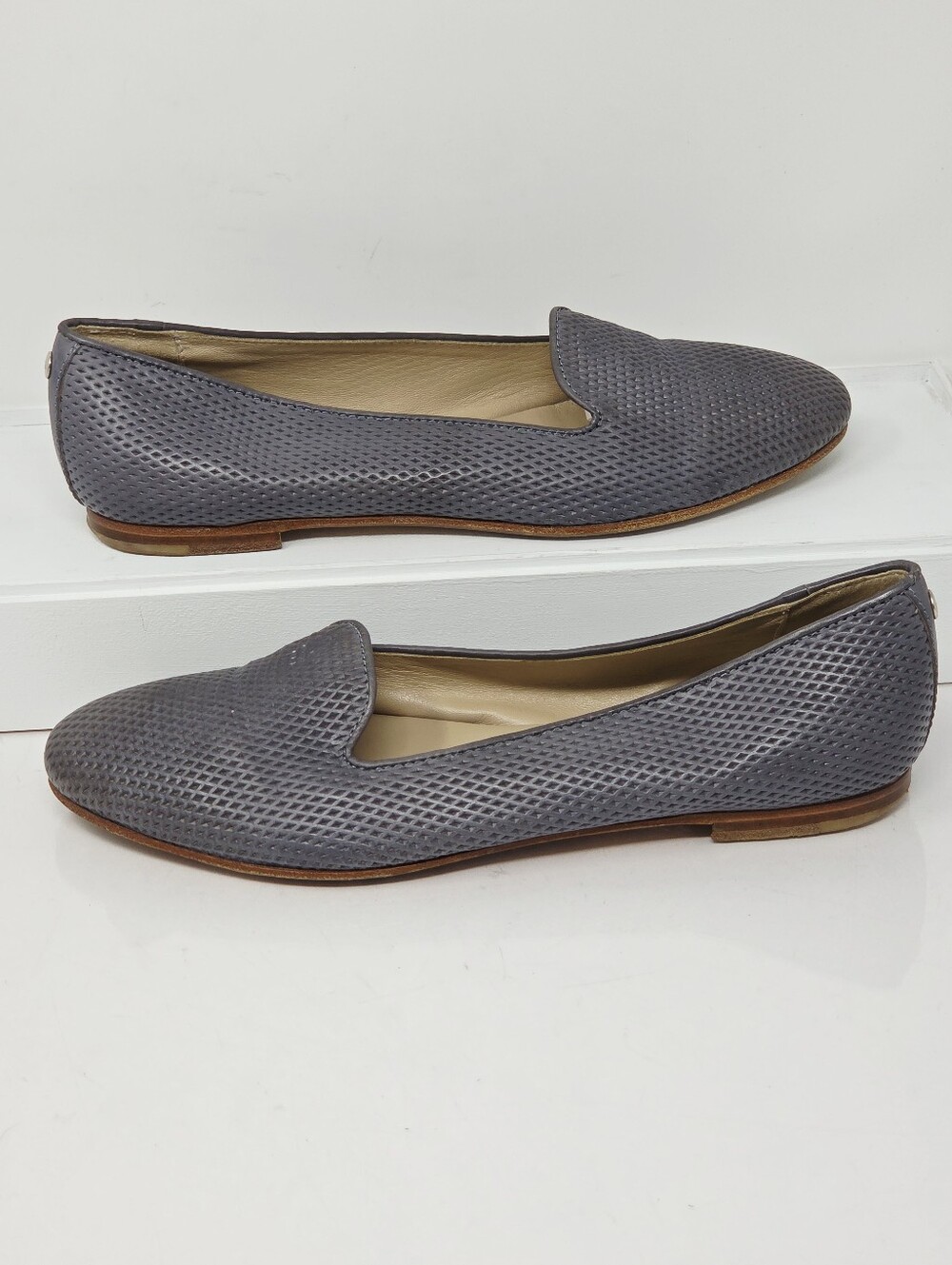 AGL Women's EU 38 / 8 Gray Perforated Leather Loafers Slip On Flats Almond Toe